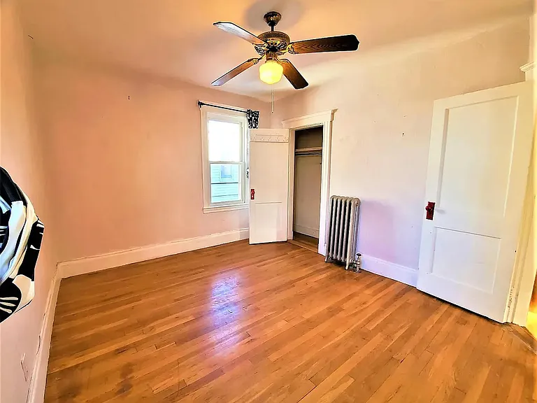 39 Waterhouse St — Photo 3