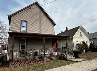 1325 Buchanan St, Racine, WI 53402