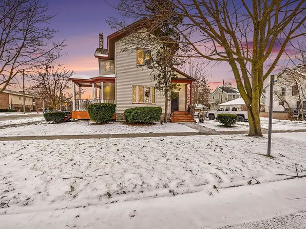 1312 5th St, Bay City, MI 48708