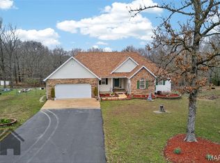 16725 Hardwood Ln, Saint Robert, MO 65584