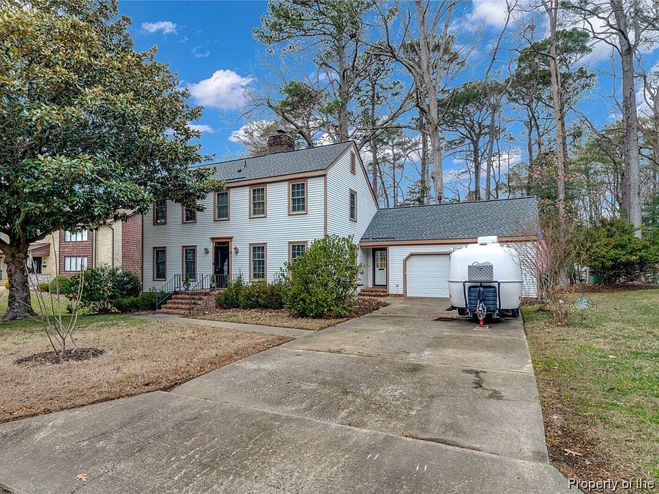 1st image of 9 Lantern Cir