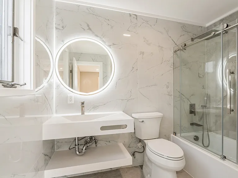 66 E Gramercy Pl — Photo 23