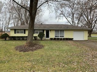 61 Strasma North Dr, Kankakee, IL 60901