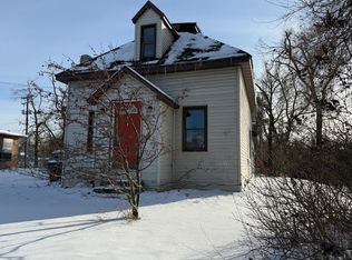 1984 E Miller Rd, Fairview, MI 48621