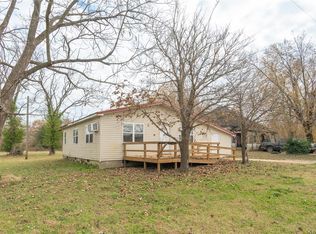 202 County Road 271, Neelyville, MO 63954