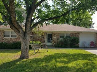 911 NW 10th St, Andrews, TX 79714