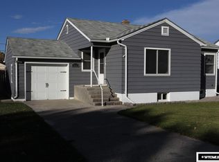 811 Howell Ave, Worland, WY 82401