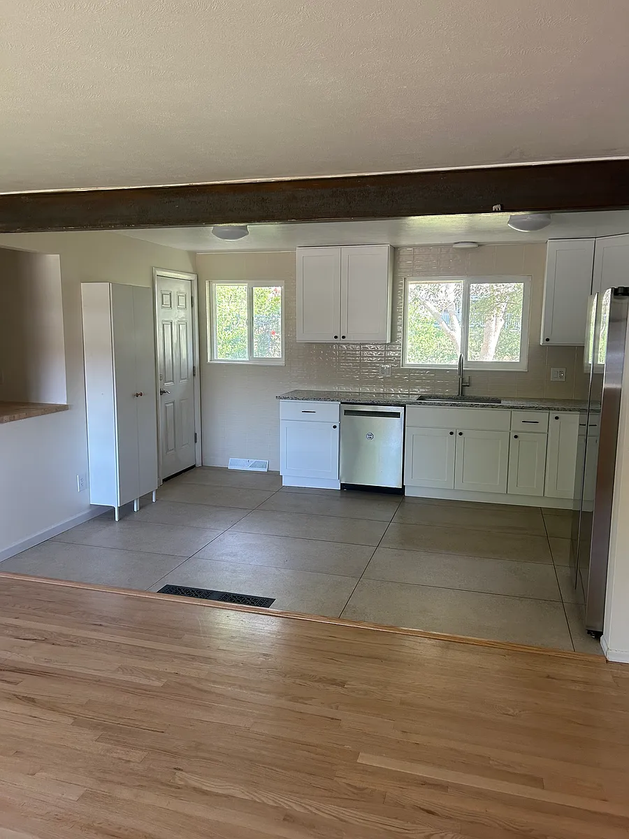 Building Photo - 287 Polaris Pl #1
