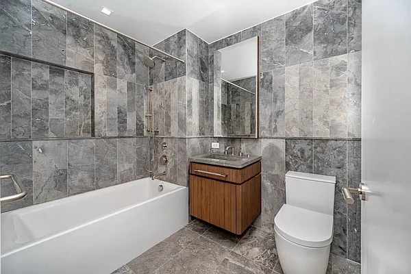 Rented by Nest Seekers International | media 32