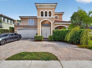 8973 SW 206th St, Cutler Bay, FL 33189