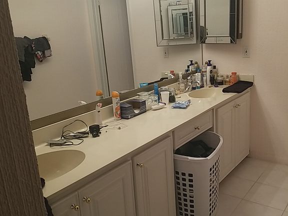 2nd image of 8233 Pine Dr
