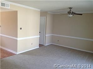 1st image of 1632 Hollow Dr