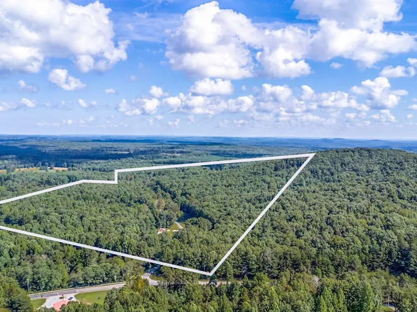 77 Prater Rd, Pikeville, TN 37367