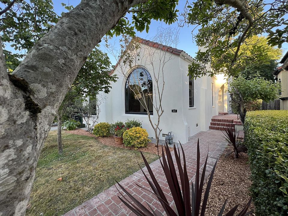 1st image of 1611 Willow Ave