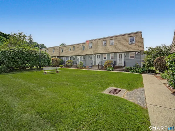 60 MEETINGHOUSE Village #08, Meriden, CT 06450
