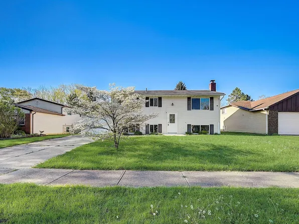 2677 Landsburn Dr, Columbus, OH 43231