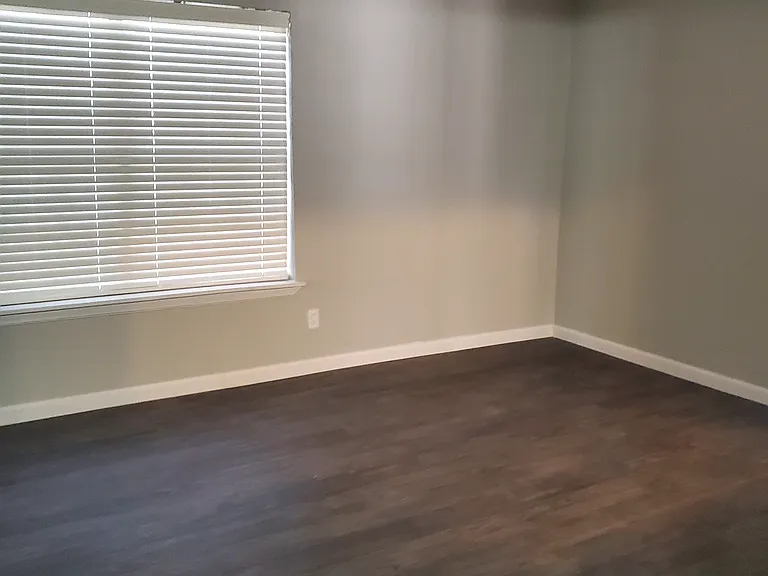 El Milagro Apartments — Photo 5
