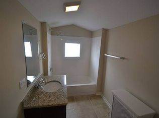 2900 N Rutherford Ave, Chicago, IL 60634