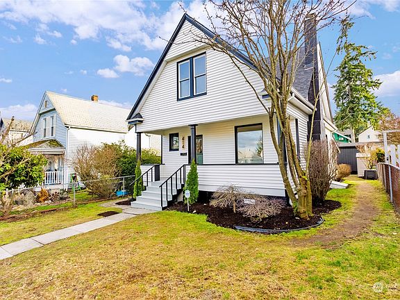 3rd image of 414 S Wright Avenue