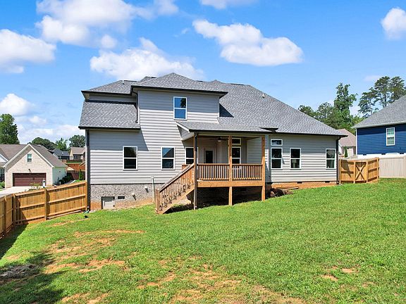 4th image of 115 White Tail Ln