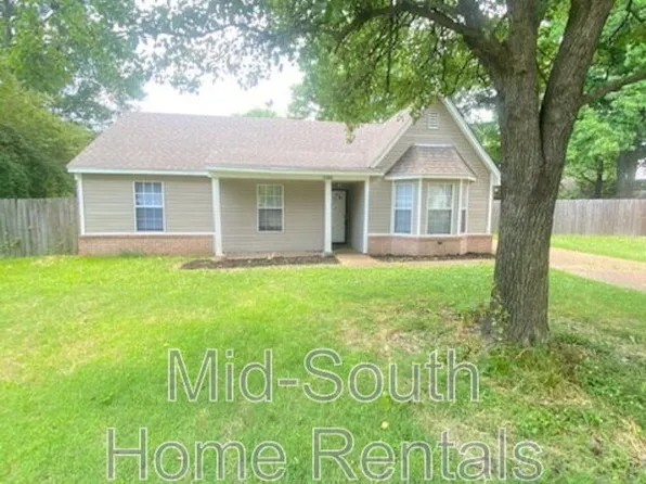 4417 Willow Springs Cv, Millington, TN 38053