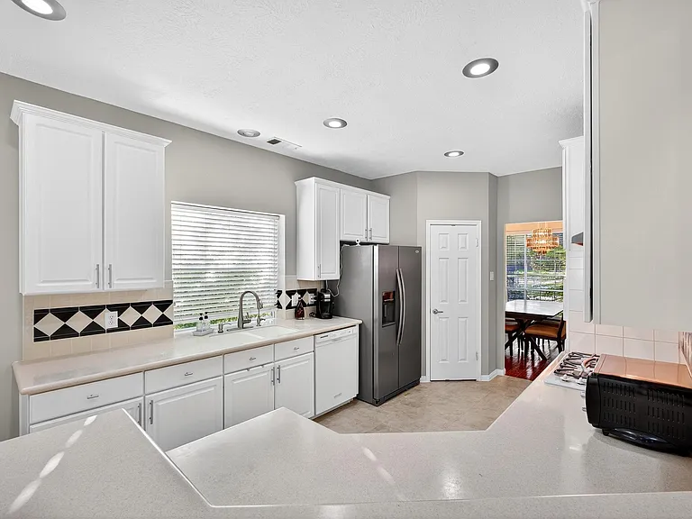 18502 Berry Leaf Ct — Photo 6