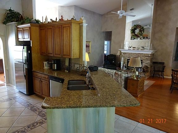 5th image of 1476 Wellington Cir