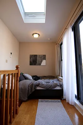 Rented by JK Dansar Corp | media 28