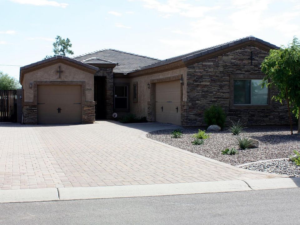 1st image of 2909 E Campo Bello Dr