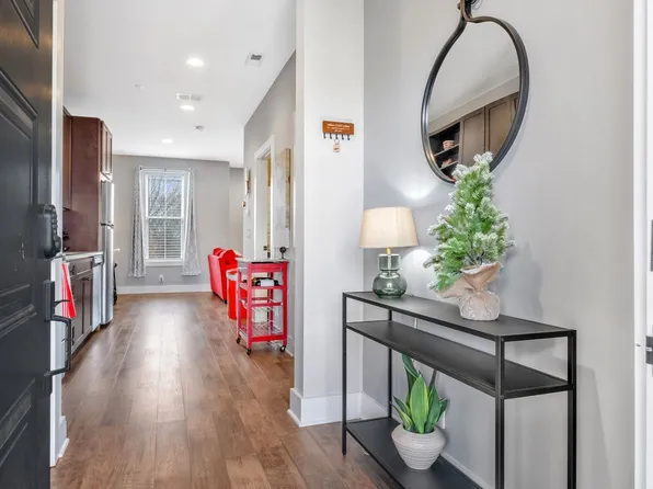 1077 E Trinity Ln APT 307, Nashville, TN 37216