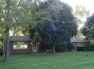 10S121 Alago Rd, Naperville, IL 60564