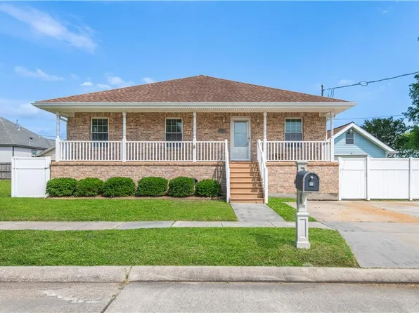 3409 Volpe Dr, Chalmette, LA 70043