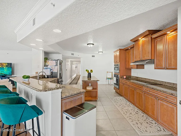 1095 Highway A1A #2502 — Photo 31