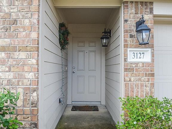 4th image of 3127 Palacious Falls Ln