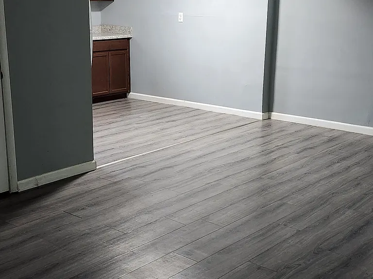 197 Wyndcrest Ct — Photo 3