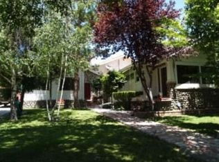 565 E 24th St, Upland, CA 91784