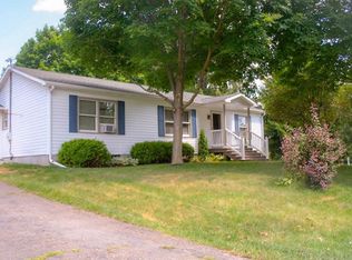35 Club View Dr, Bath, NY 14810