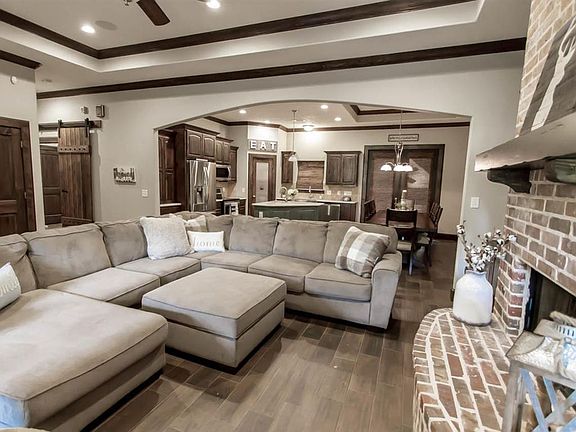 4th image of 7656 Whispering Pines Dr