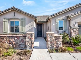 712 Arlington Pl, Lemoore, CA 93245