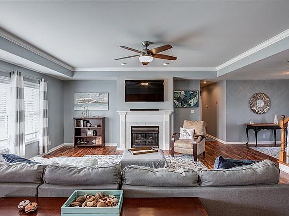 5th image of 9121 Hartwell Dr