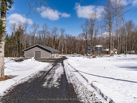 2nd image of 2602 Muskoka Rd #10