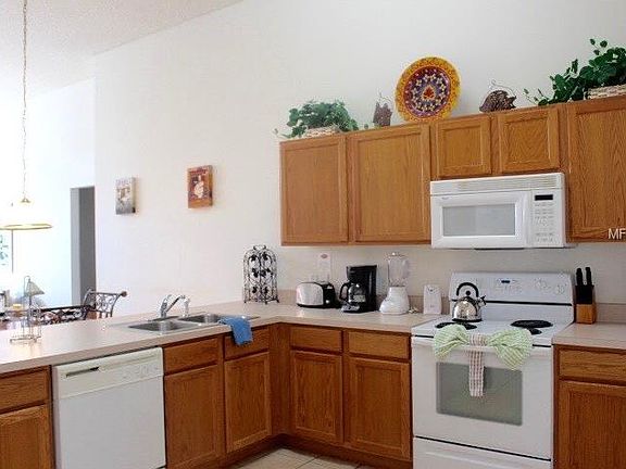 5th image of 3023 Barbados Ln