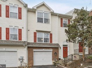 34 Graymont Cir, Collegeville, PA 19426