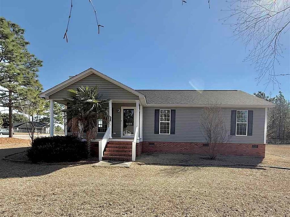 1st image of 1429 Fox Hollow Dr