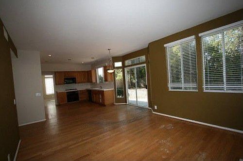 1st image of 2032 Acacia Dr