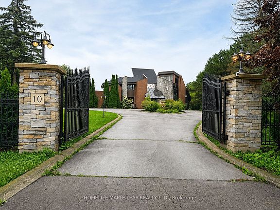 2nd image of 10 Edge Forest Dr