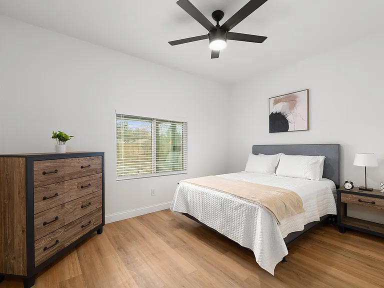 7036 Edgerton Dr — Photo 10
