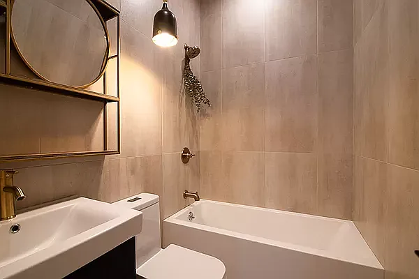 Rented by Reside New York | media 18