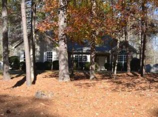15 Henry Ln, Newnan, GA 30265
