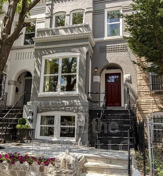 15 Q St NW #A — Photo 1